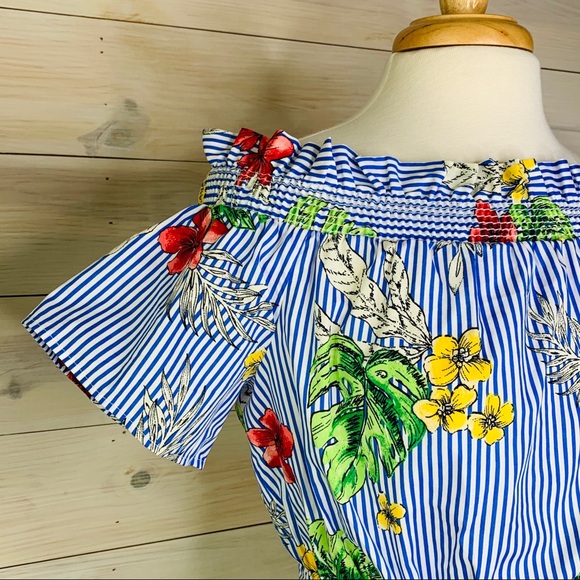 Blue & White Striped Cropped Tropical Floral Flare Top - Picture 5 of 6